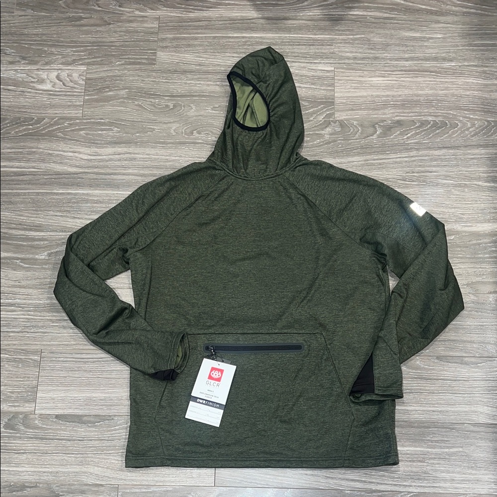 Men's 686 Exploration Hoodie.